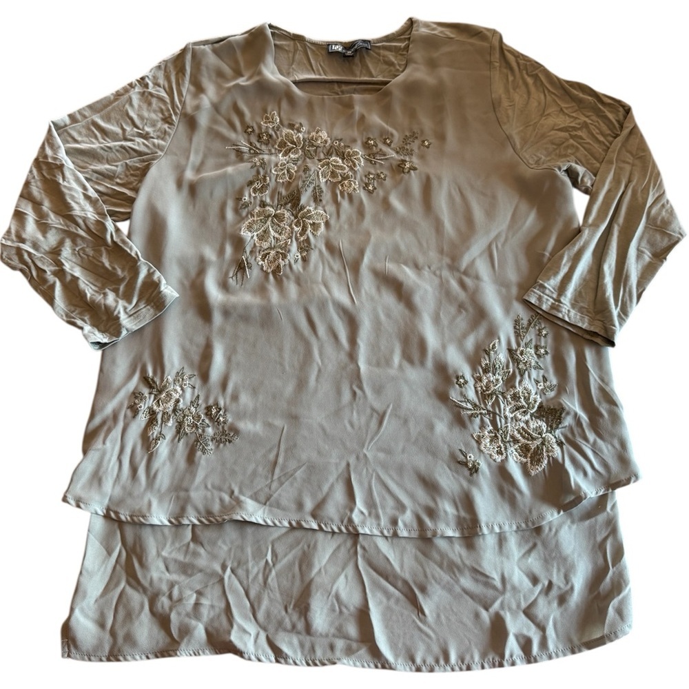 DG2 by Diane Gilman Olive Floral Embroidered Blouse M